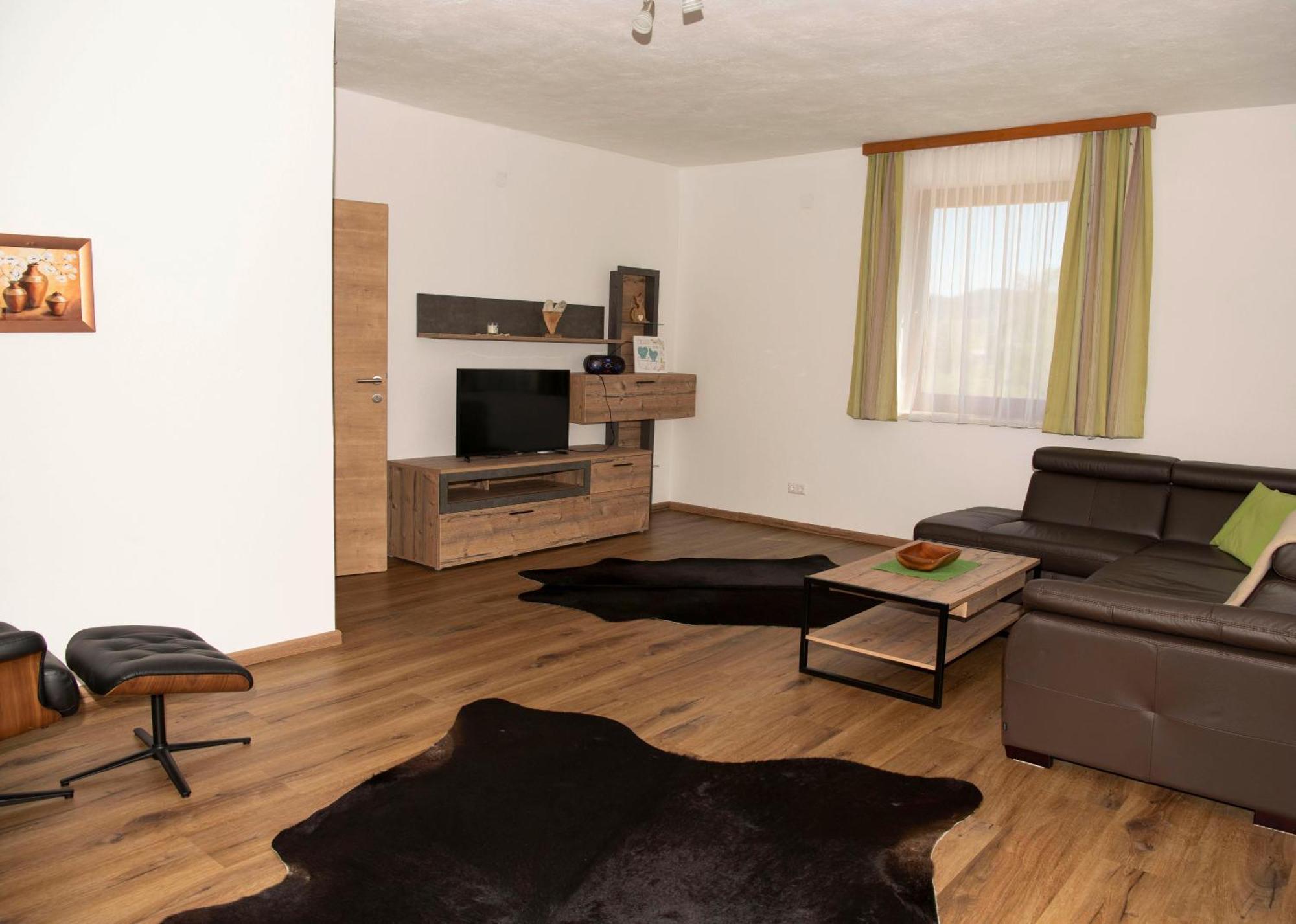 Ferienwohnungen Hecher Feldkirchen in Kärnten Exterior foto